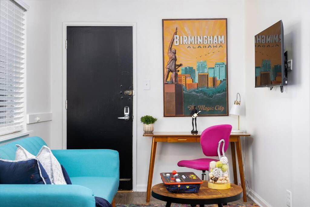 Vulcan'S Hideout / Colorful C2 Birmingham Dış mekan fotoğraf